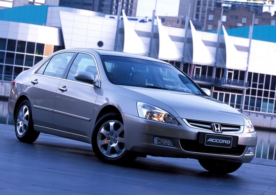  Honda Accord Sedan 2003 года  (AU) (фото 4 из 4)